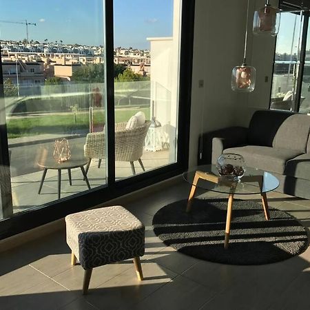 Sun Terrace Apartment 또레비에하 외부 사진