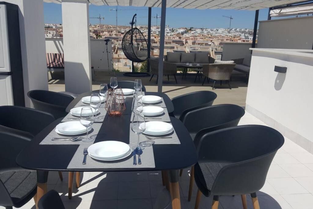 Sun Terrace Apartment 또레비에하 외부 사진